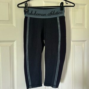 Lululemon Capris Size 4❤️❤️